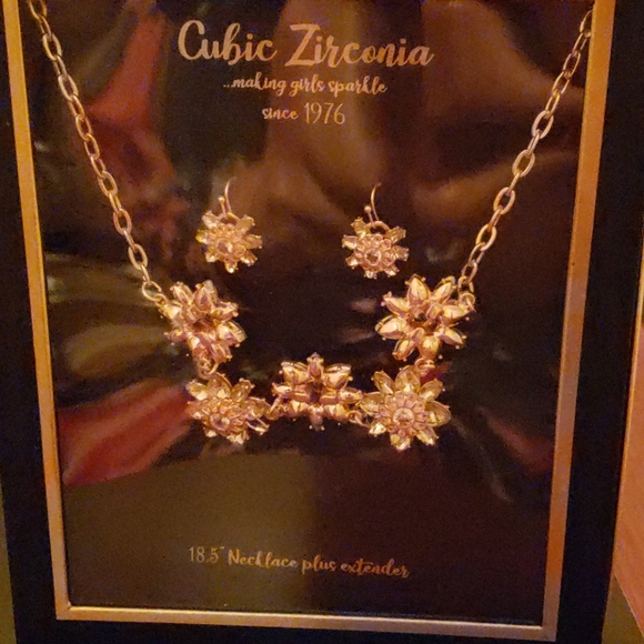 Cubic zirconia earrings and necklaces - Picture 1 of 3